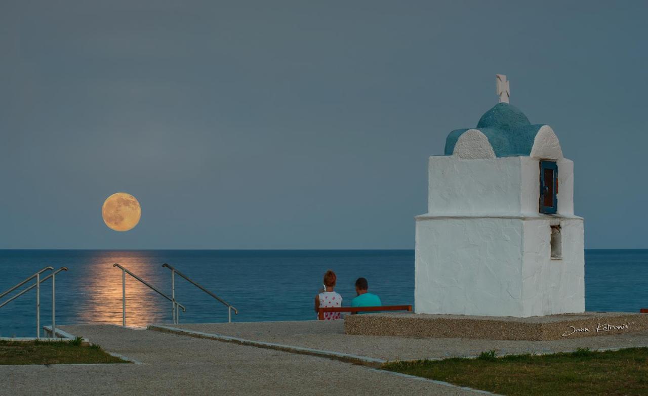 Das Maistrali 1 Sarti Buitenkant foto